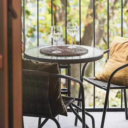 Apartmán Komfort Z Balkonem I Parkingiem W Centrum Wroclawia *