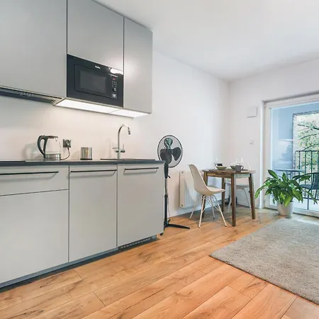 Apartmán Komfort Z Balkonem I Parkingiem W Centrum Wroclawia *