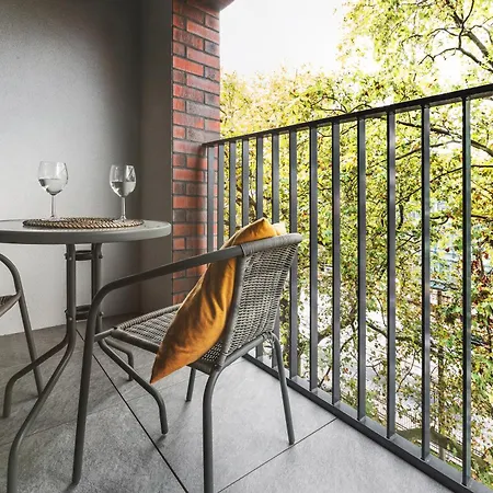 Komfort Z Balkonem I Parkingiem W Centrum Wroclawia شقة فروتسواف